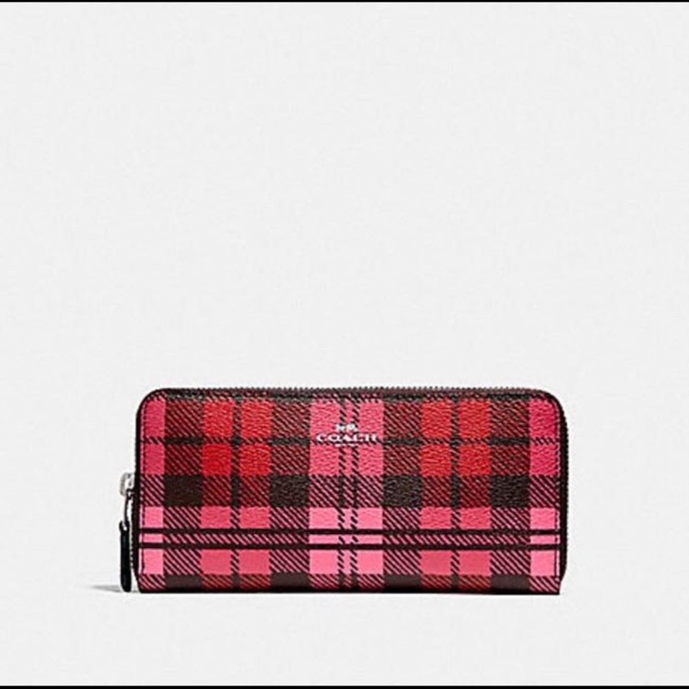Slim Coach Wallet in Pink/Red/Black Plaid NWOT ✨